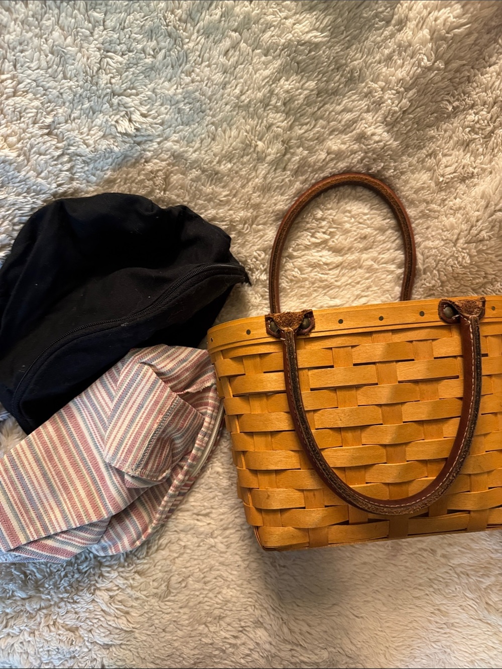 Longaberger Tan Woven Basket Tote with Brown Handles + 2 Liners